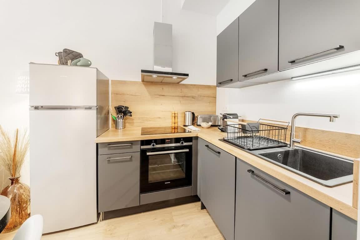 Le Saint Martin, Bel Appartement De Standing Rennes Buitenkant foto